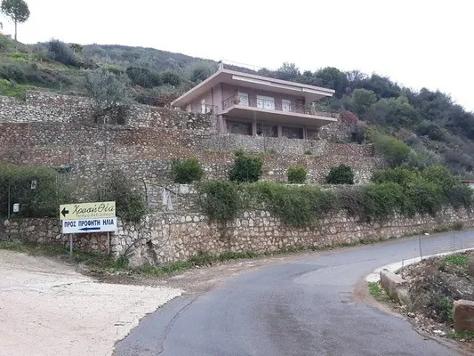 Отдельный дом в Каламата