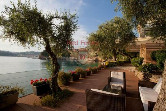 Вилла в Ла-Специя