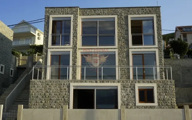 Дом в Крашичи