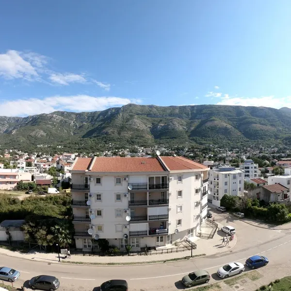 Квартира в Сутоморе, фото 1
