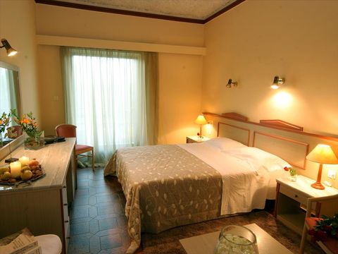 Отель в Пиргос