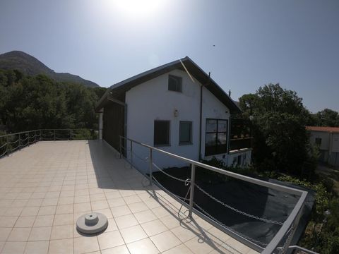 Дом в Ратац