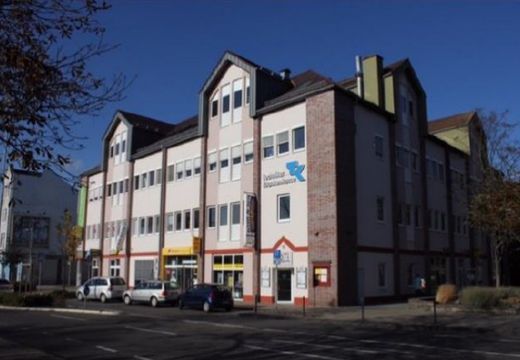 Коммерческая недвижимость в Ойскирхен