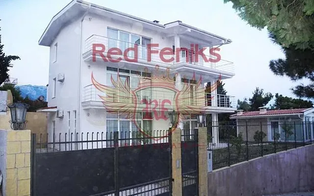 Дом в Бар