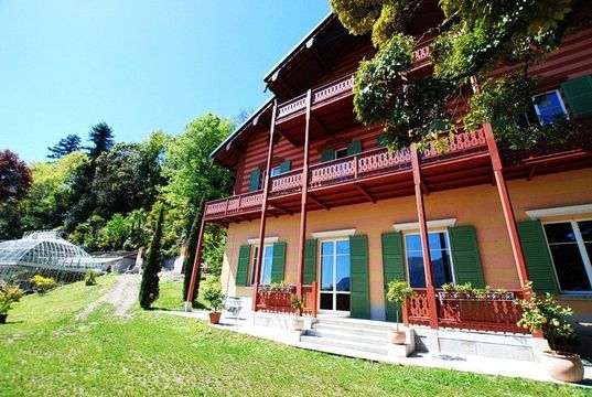 Вилла в Ghiffa