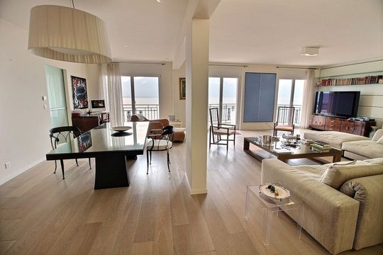 Квартира в Вейтаукс