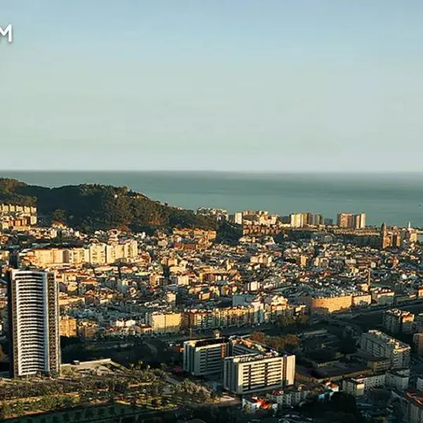 AQ URBAN SKY in Malaga, фото 1