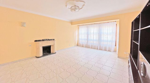 Квартира в Сенселлес