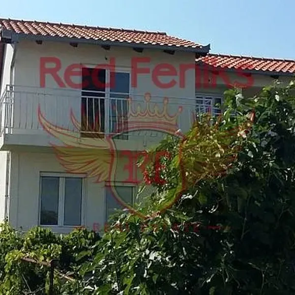 Дом в Херцег-Нови, фото 1