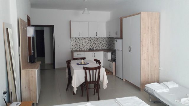 Студия в Саранда