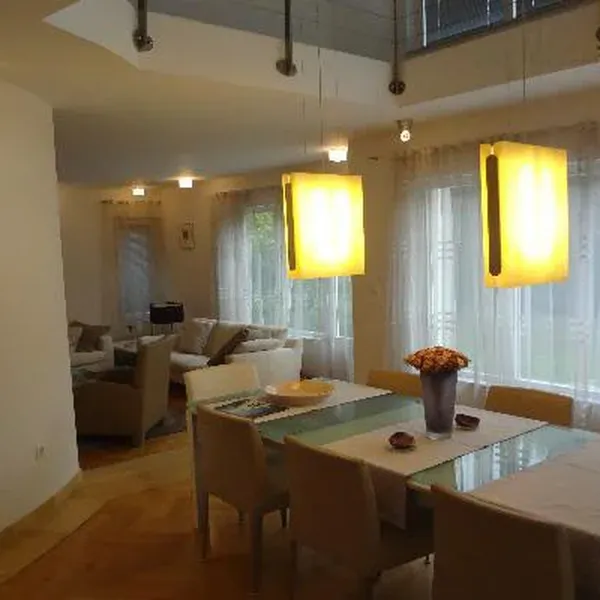 Дом в Любляна, фото 1