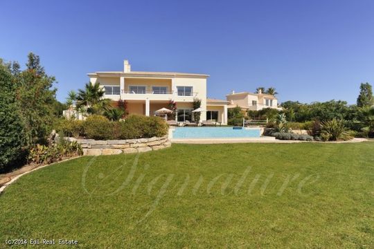 Вилла в Карвоейро