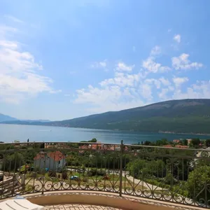 Квартира в Херцег-Нови, фото 3