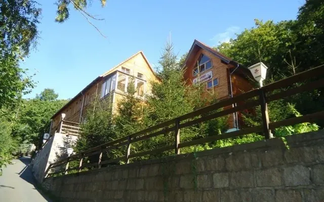 Отель в Тале