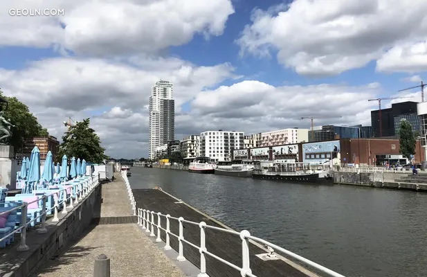 Canal Wharf A-B in Brussels