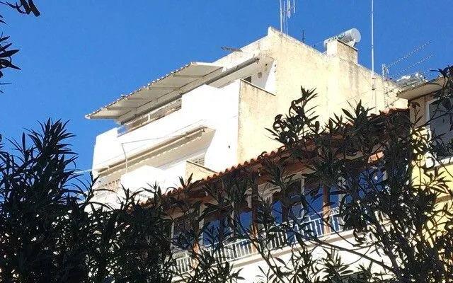 Мезонет в Аттика