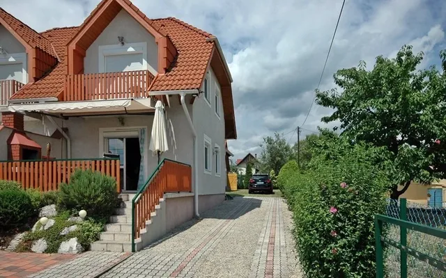Смежный дом в Пониарквашег