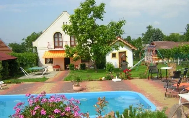 Отдельный дом в Дьенешдиаш