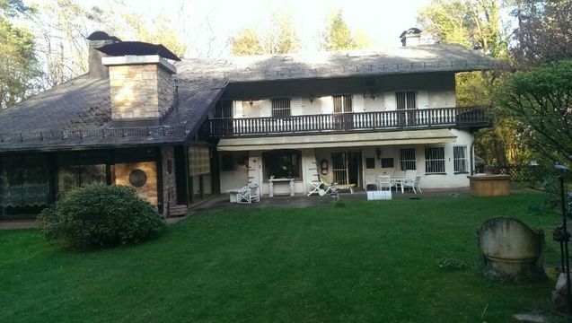 Усадьба в Пирмазенс