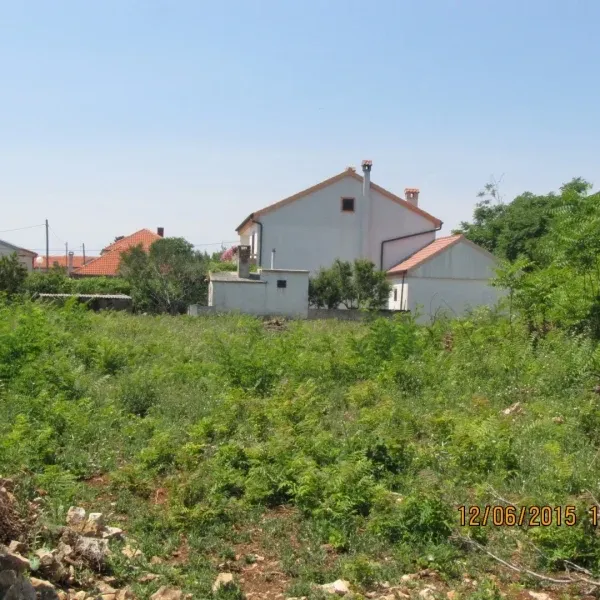 Земельный участок в Вир, фото 1