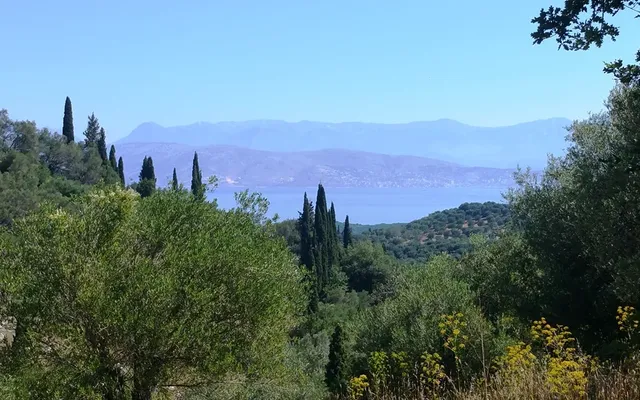 Земельный участок в Corfu