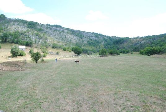 Дом в Никшич