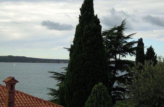 Дом в Порторож