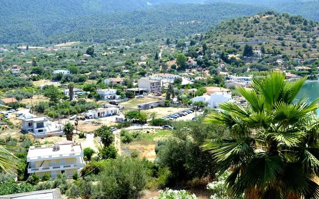 Земельный участок в Loutraki - Perachora