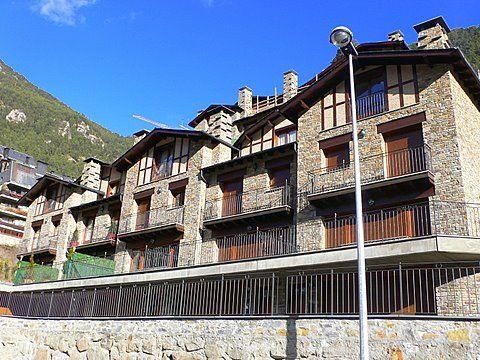 Таунхаус в Аринсал