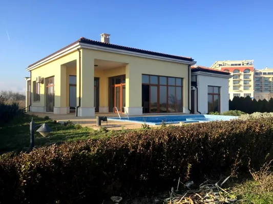 Вилла в Балчик