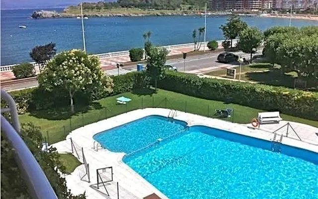 Квартира в Кастро-Урдиалес