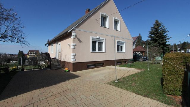 Отдельный дом в Пониарквашег