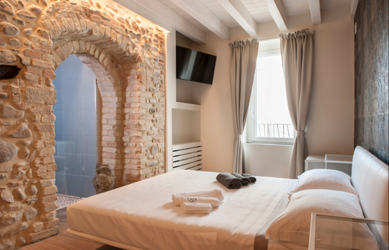 Отель в озеро Гарда