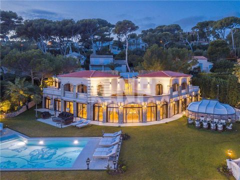 Вилла в Прованс-Alpes-Côte d'Azur