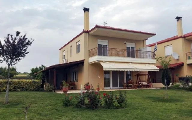 Дом в Аристотелус