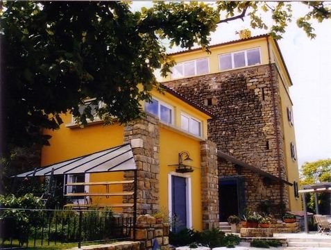 Дом в Копер