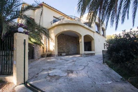 Вилла в Альтеа