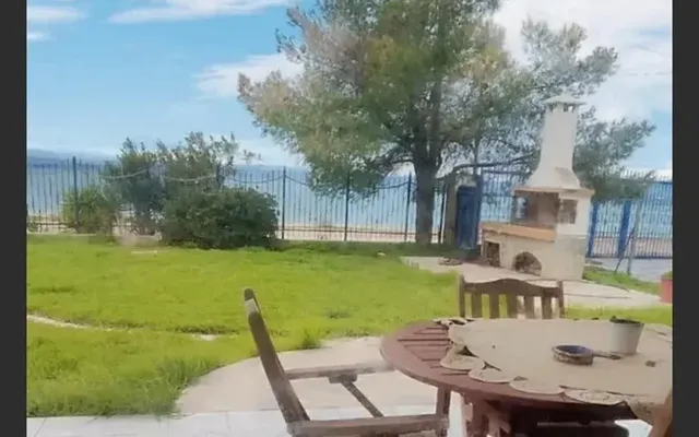 Отдельный дом в Эретрия