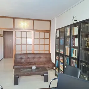 Коммерческая недвижимость в European Centre for the Development of Vocational Training, фото 3
