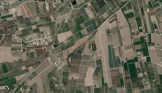 Земельный участок в Альморади