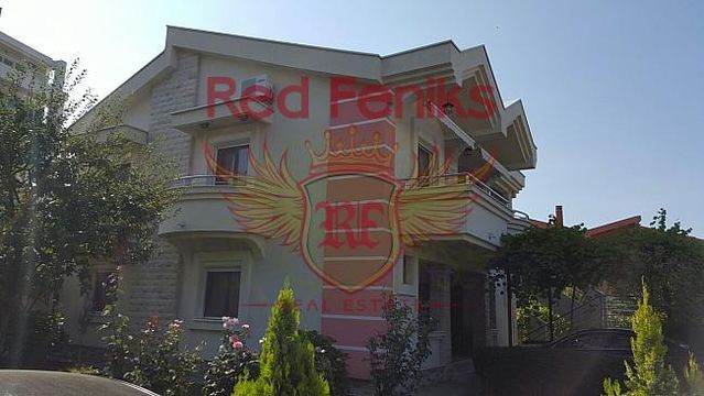 Дом в Шушань