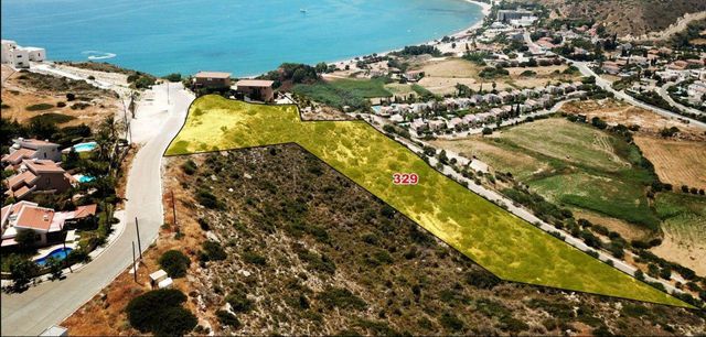 Земельный участок в Лимассол