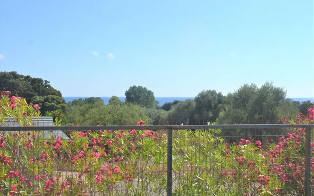 Земельный участок в Corfu