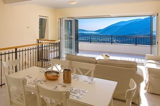 Вилла в Херцег-Нови