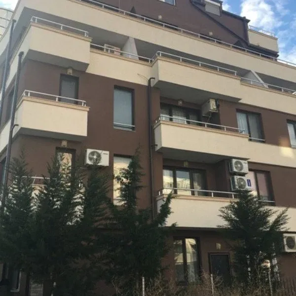 Квартира в Поморие, фото 1