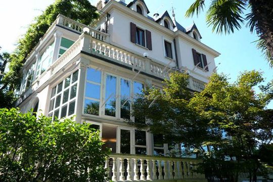 Вилла в Луино