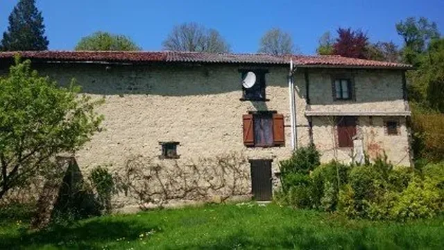 Дом в Корне