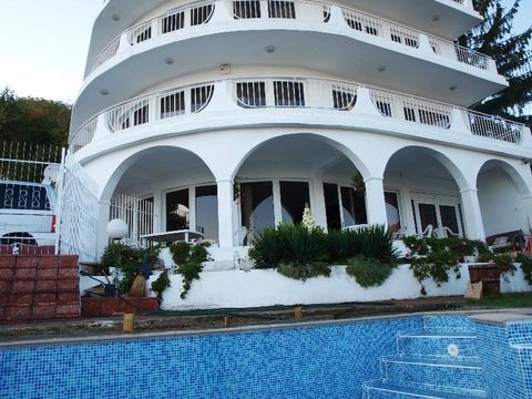 Отель в Албена