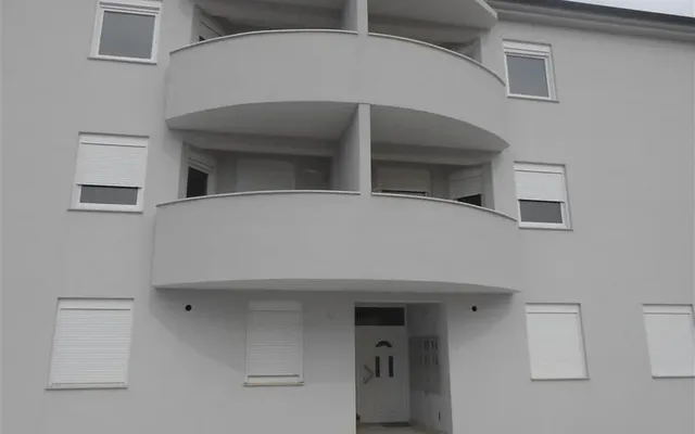 Квартира в Лижнян