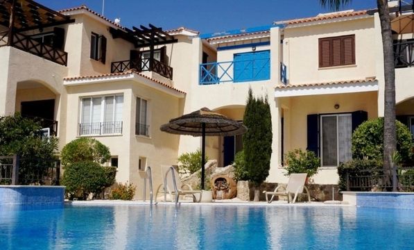 Квартира в Пафос